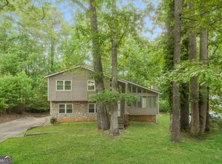 8607 Wood Springs Ct, Douglasville, GA 30135