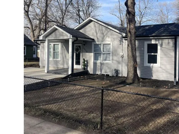 2818 Raccoon St, Des Moines, IA 50317