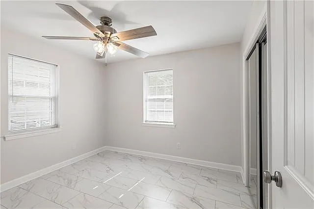 1509 Taft Park — Photo 16