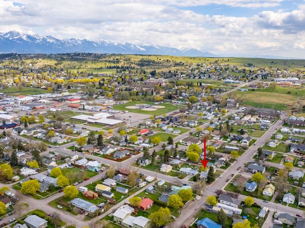 309 7th Ave W, Polson, MT 59860