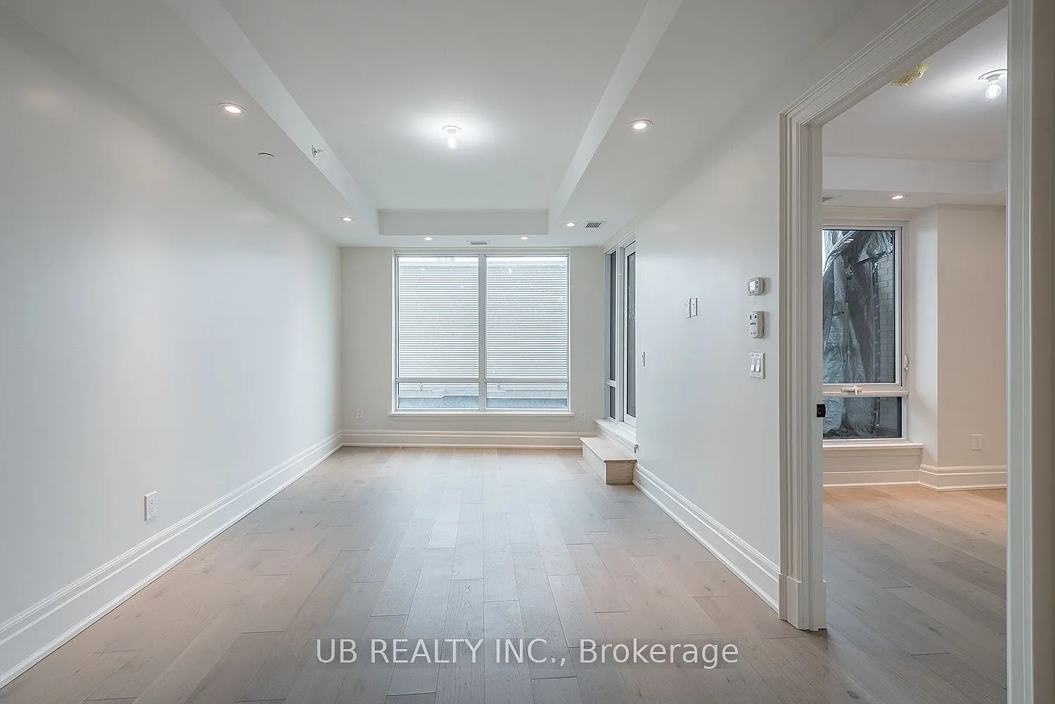 1 bed, $4,560 — Photo 4
