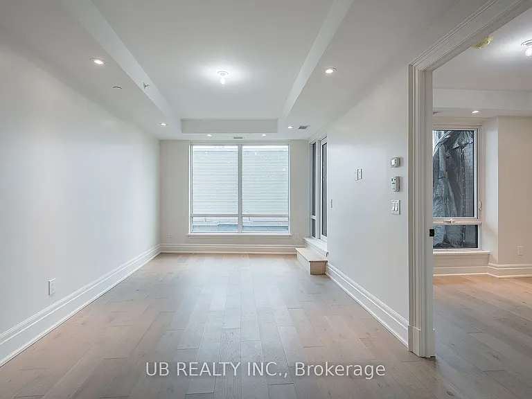 1451 Wellington St W #603 — Photo 4