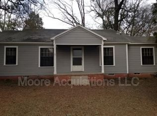 221 Leonard Dr, Longview, TX 75602