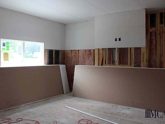 4th image of 6632 S Summerway Ct