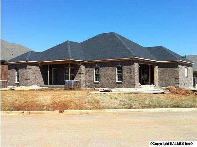 1st image of 7521 Parktrace Ln