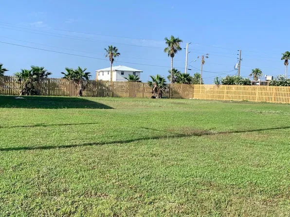12 Constantin Rd, Golden Meadow, LA 70357