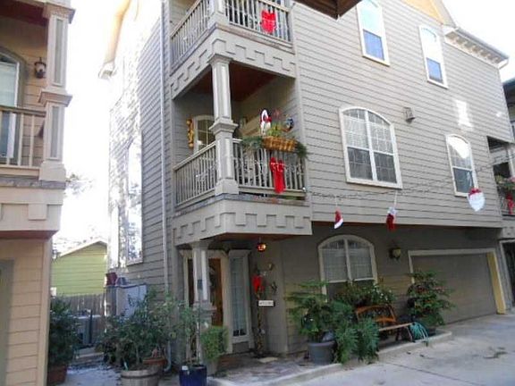 4th image of 931E W 25th St