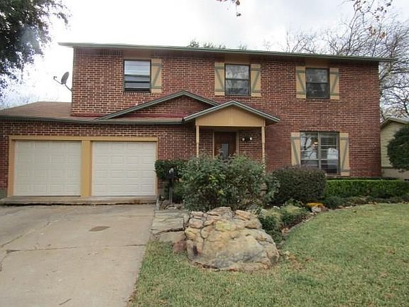 3rd image of 1905 Spiceberry Ln