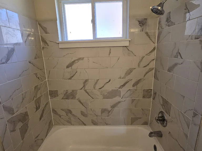 3212 Ellwood Ave #D — Photo 4