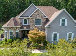 160 Estates Dr, Elmira, NY
