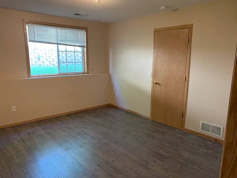 4255 3rd St NE #3 — Photo 6