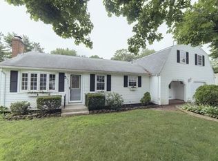 105 Charles Diersch St, Weymouth, MA 02189