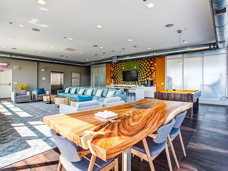 13thirteen Randolph Street Lofts — Photo 6