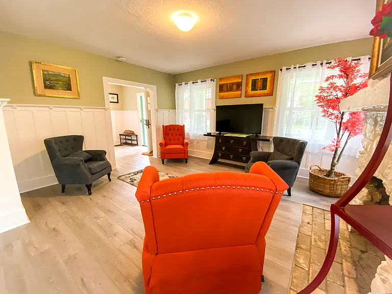 133 Worthington Ave — Photo 5