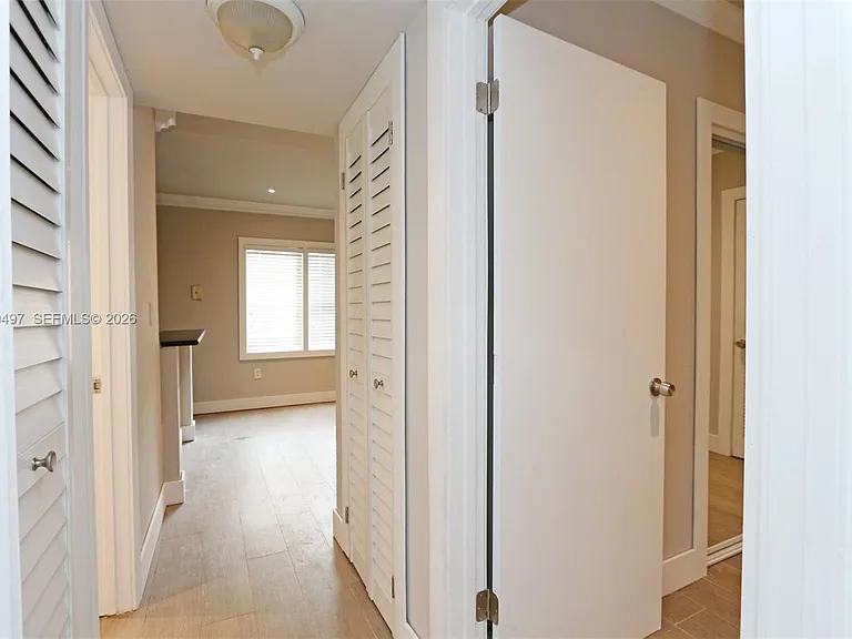 3375 Franklin Ave #D — Photo 13