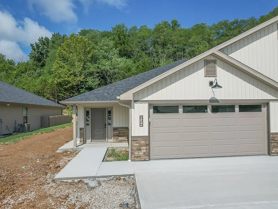 824 El Dorado Dr