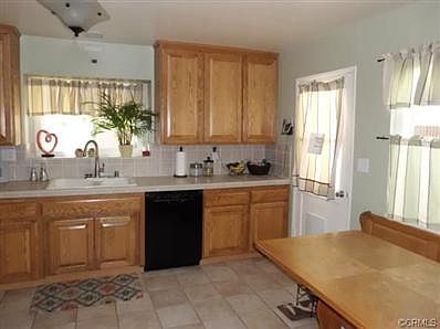 5th image of 5350 Stevely Ave