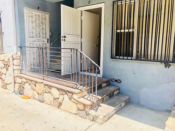 2nd image of 1214 N Kingsley Dr APT B