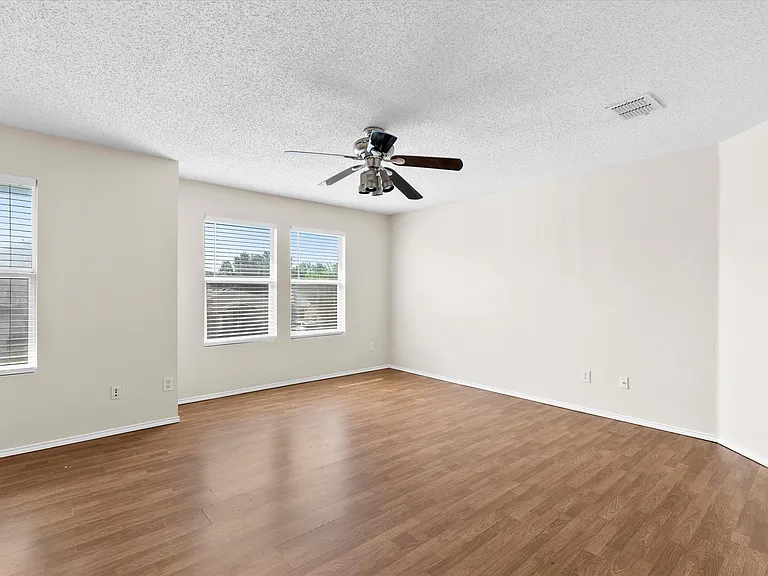 3104 Westview Dr — Photo 15