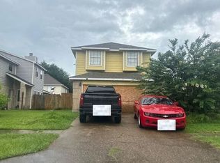 3723 Villa Glen Dr, Houston, TX 77088