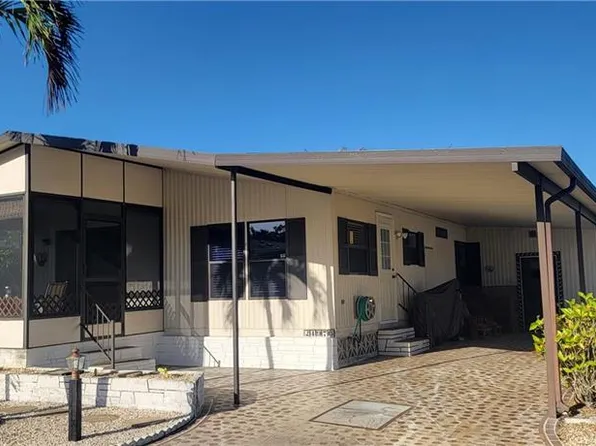 24976 Windward BLVD, BONITA SPRINGS, FL 34134