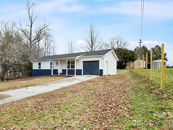 2nd image of 1801 Highland Ave