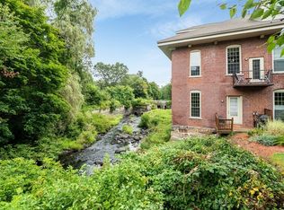 12 Brookside Rd UNIT 24, Westford, MA 01886