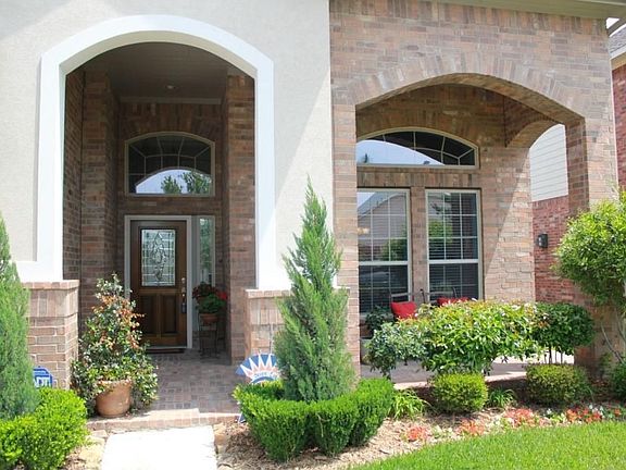 4th image of 5035 Parkcanyon Ln