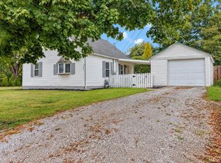 8640 Old Blairsville Rd, Wadesville, IN 47638