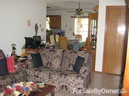 4th image of 1808 N Gastel Cir