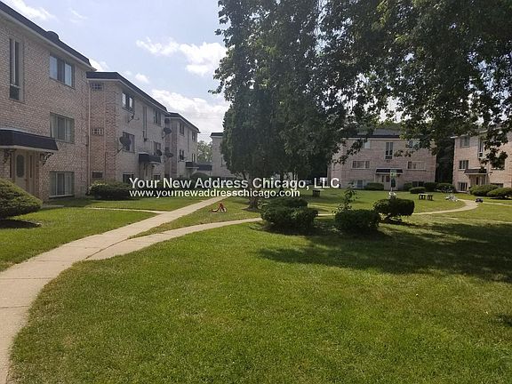 5th image of 9964 Holly Ln APT 2S