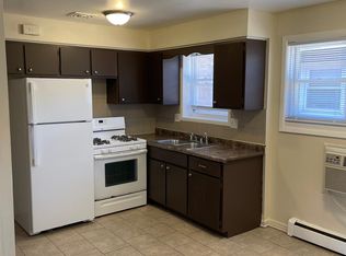 14629 Karlov Ave APT 2E, Midlothian, IL 60445