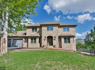 3710 Knoll Ridge Dr, Eagan, MN 55122