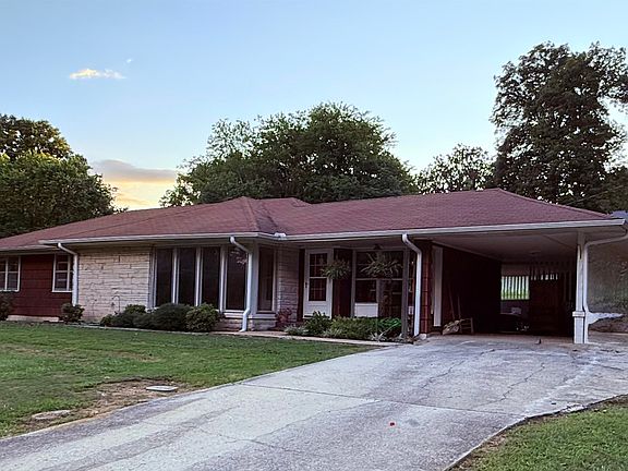 2nd image of 2307 Jackson Ave N