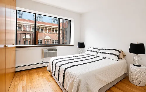 61 Lexington Ave Photo 1