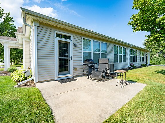 3rd image of 13330 Arboretum Ln