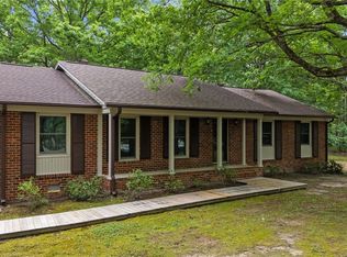 8601 Beaver Bridge Rd, Moseley, VA 23120