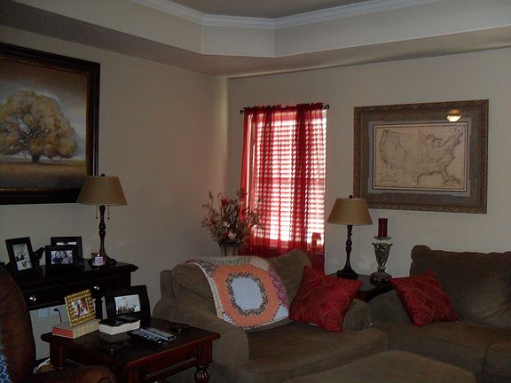 3rd image of 63 Sunflower Dr