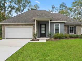 71077 Shady Lake Dr, Covington, LA 70433