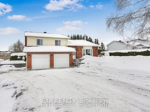 564 Du Golf Rd, Clarence Rockland, ON K0A 2A0