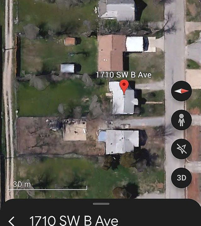 2nd image of 1710 SW B Ave