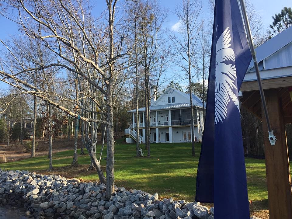 2nd image of 2143 Amicks Ferry Rd