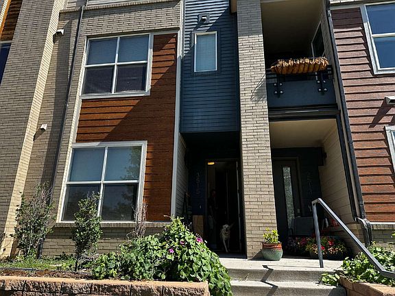 2nd image of 3515 W 16th Ave