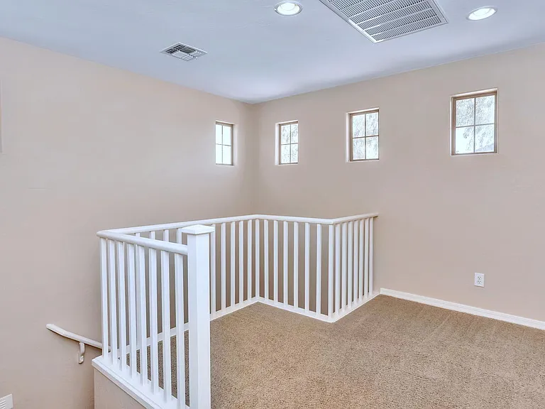 3659 W Thalia Ct — Photo 17