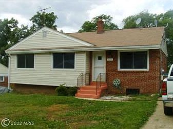 1st image of 6906 Beacon Pl