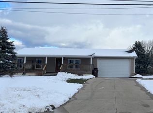 355 S Chippewa St, Shepherd, MI