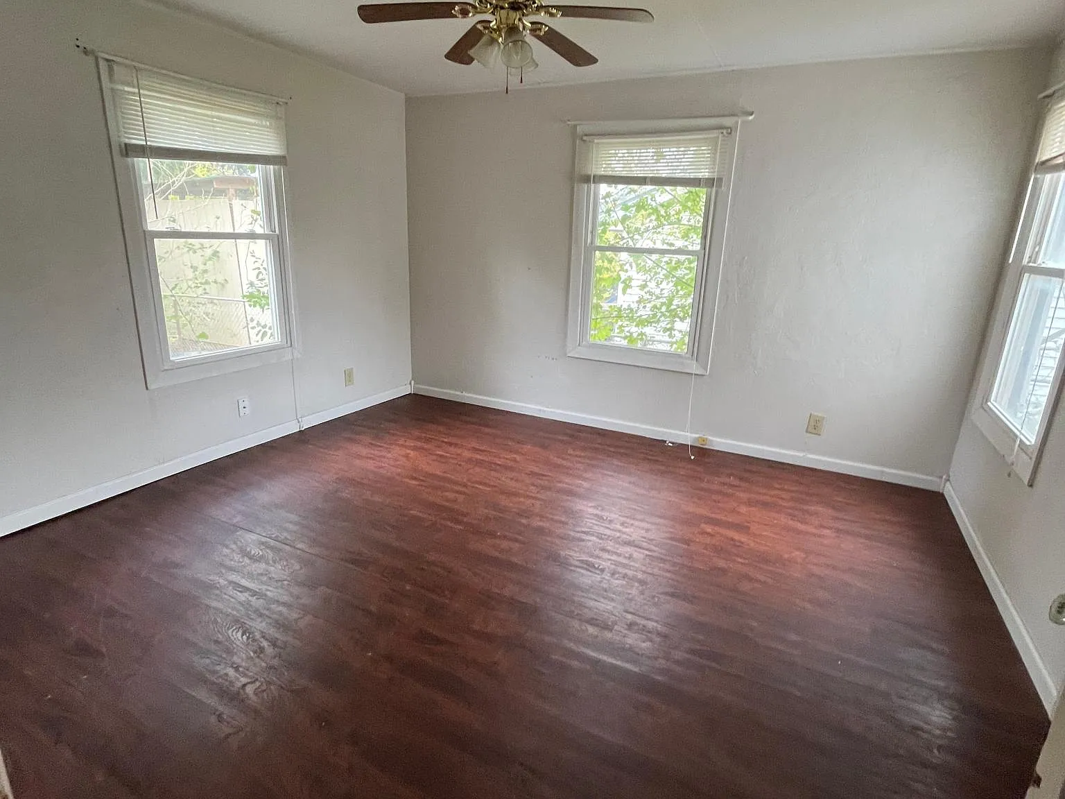 1816 California Ave — Photo 2