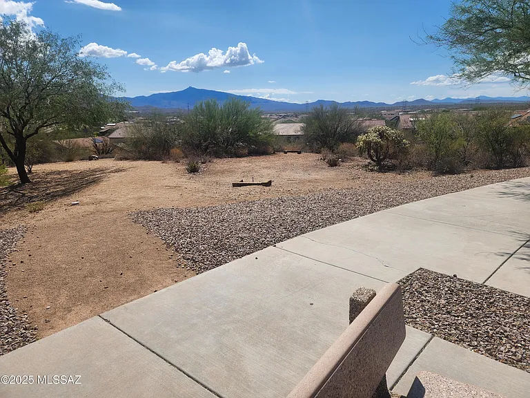 5781 S Cedar Ridge Rd — Photo 20