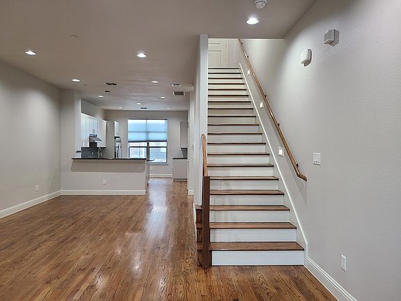 Main Floor to Kitchen