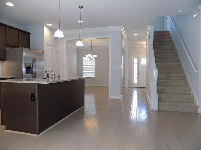 121 Wineberry Way — Photo 15